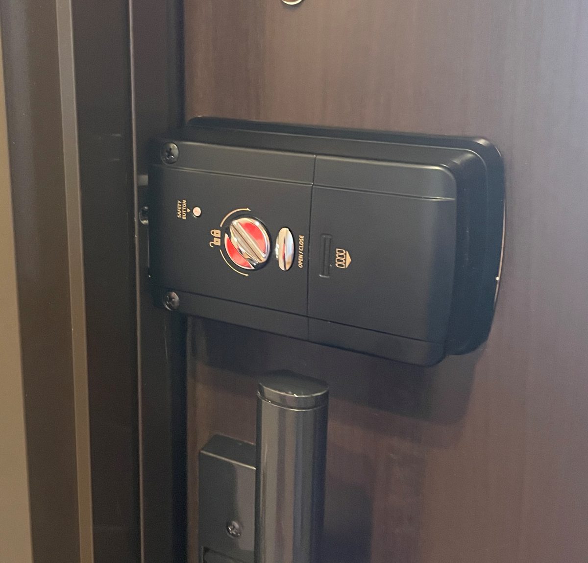 玄関ドア オートロック デジタル錠 新規取付 静岡県藤枝市 キーマン静岡